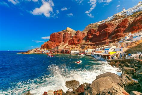 Amoudi Bay