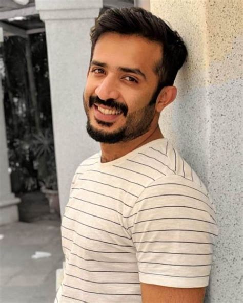 Anchor Ravi Beard Style