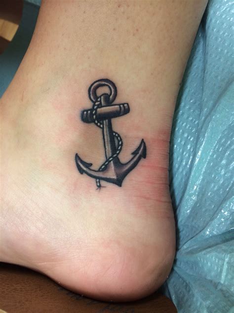 25 Wonderful Anchor Tattoos On Ankle