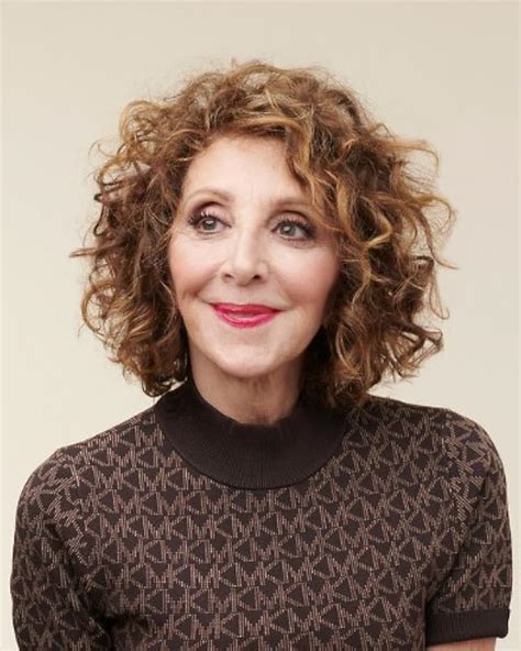 Andrea Martin