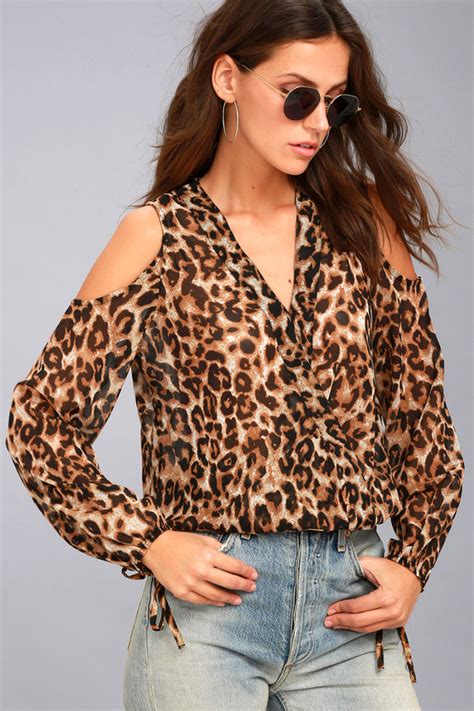 Stylish and Wild: Get Noticed with an Animal Print Cold Shoulder Top