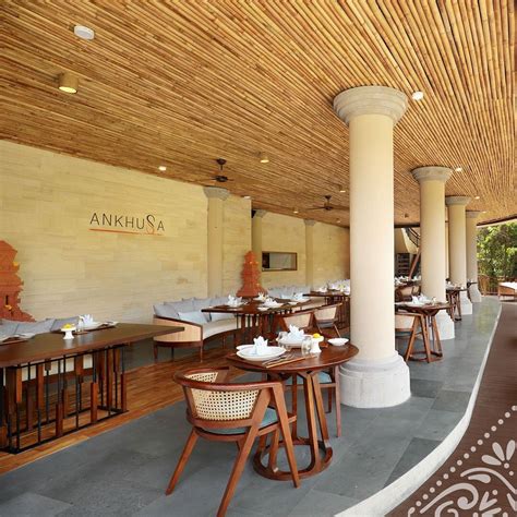 Ankhusa restaurant atmosphere