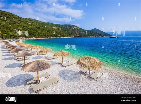 Antisamos Beach