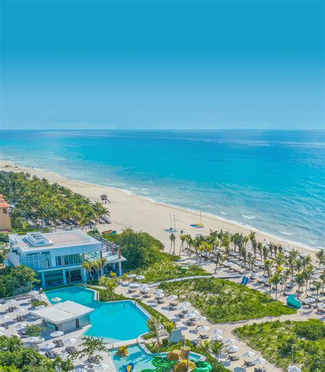 Apple Vacations Sandos Playacar