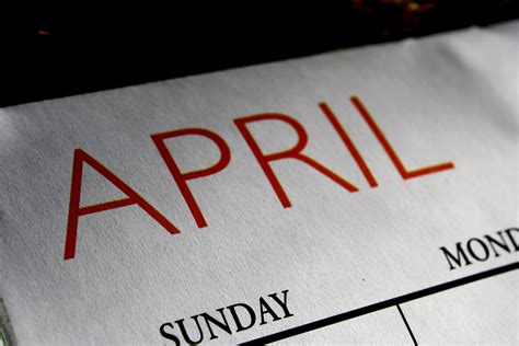 April Calendar Images