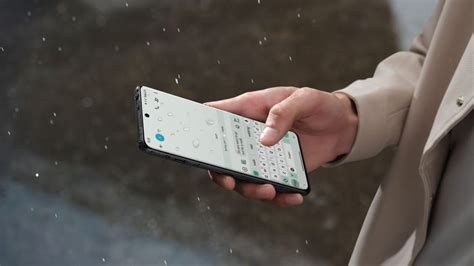 Aqua Phone Stunning Display