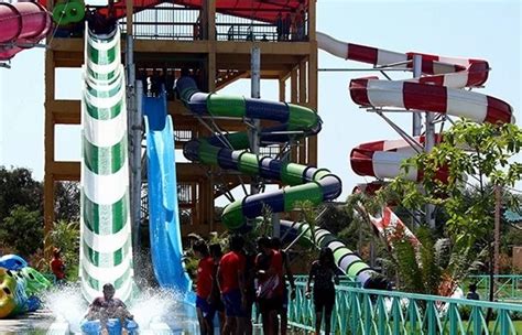 Aqua World Rides