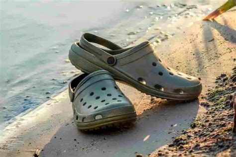 Are Crocs Good for the Beach?
