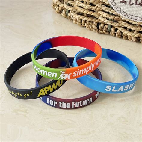 Are You Looking For Custom Silicone Bracelets Online?