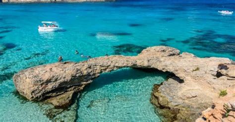 Arrival at Daylong Delight