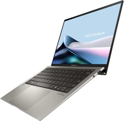 Asus ZenBook 13 display