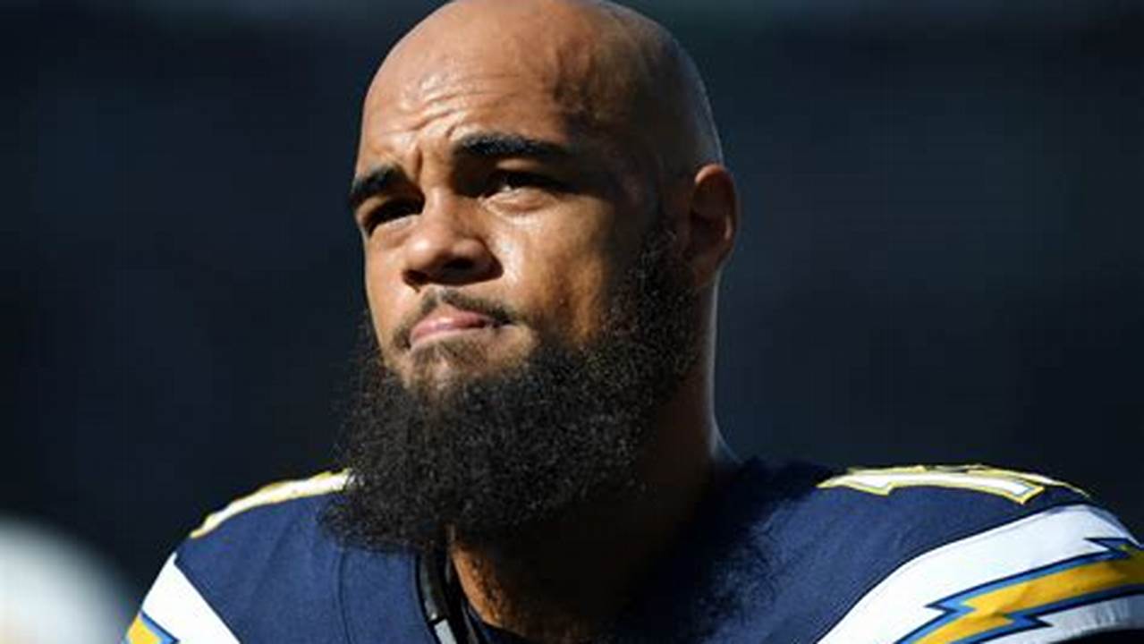At Usc Pro Day, Former Charger Keenan Allen And His New Team, The Chicago Bears, Evaluate Caleb Williams, The Likely Top Pick In The Upcoming Nfl Draft., 2024