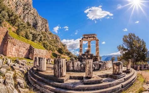 Athens to Delphi Day Trip: An Honest Review