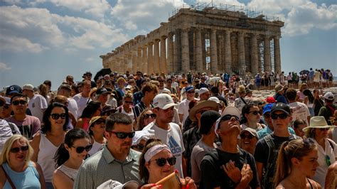 Athens crowds