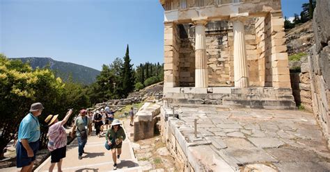 Athens to Delphi Day Tour: An In-Depth Review
