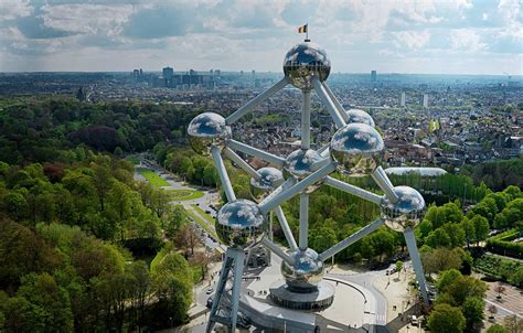 Brussels Atomium & Design Museum: Is That Combined Ticket Worth It?