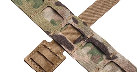 Attaching the Webbing Straps