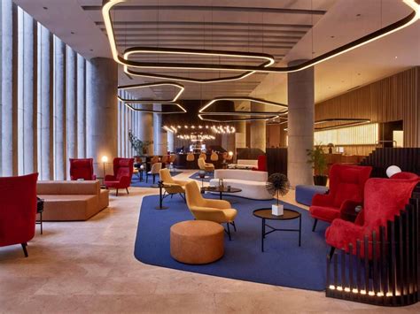 Peru Moon Travel Guides