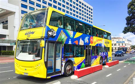 Auckland City Tour Bus
