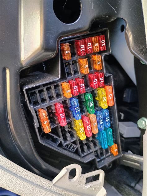 Rev Up Your Knowledge: Solving the Mystery Behind Your Audi 12v Socket Failure