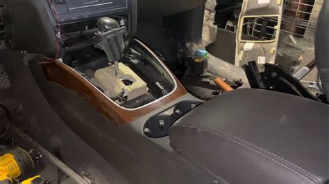 Revamp Your Audi Q5 Interior with this Easy DIY Center Console Removal Guide