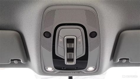 Experience the Ultimate Luxury Ride with Audi Q5 Sunroof Controls – Elevate Your Driving Experience to New Heights!