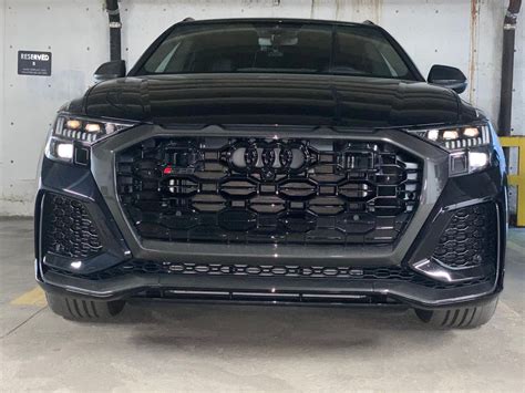Revamp Your Audi Q8's Aesthetic with Our Sleek Front Plate Filler - Unmatched Style and Functionality Guaranteed!