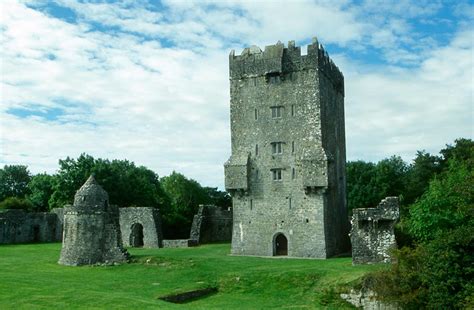 Aughnanure Castle