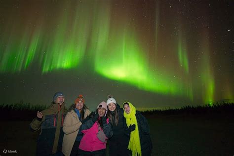 Aurora Tour Guide