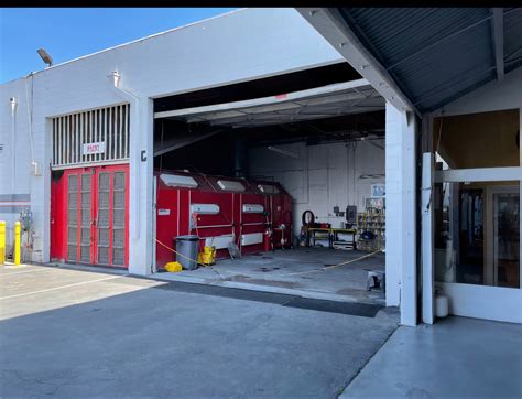 Auto Body Repair Shop Reseda