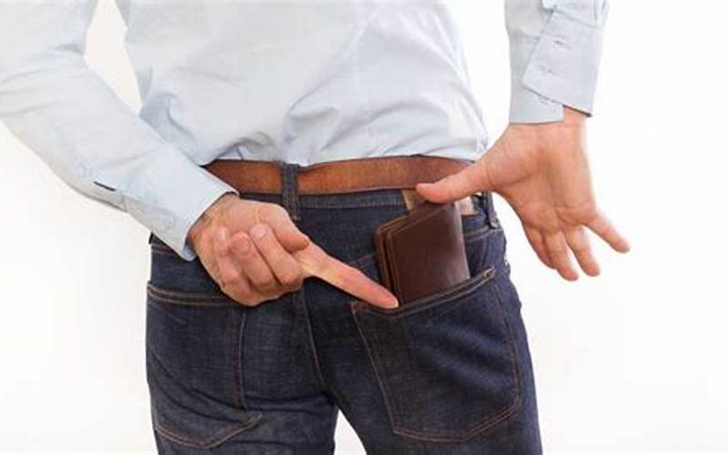 Avoid Carrying Cash In Your Back Pocket
