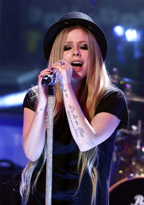 Avril Lavigne Tattoos