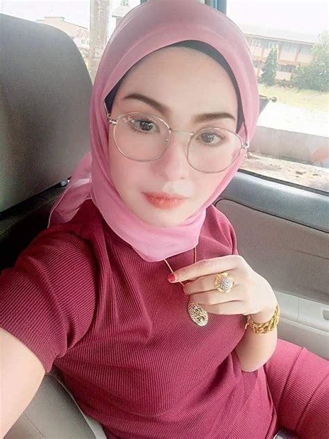 Awek Comel Bogel