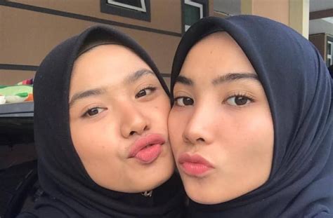 Awek Hisap