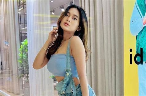 Awek Joget Seksi