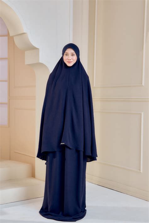 Awek Telekung