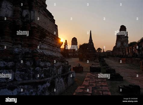 Bangkok to Ayutthaya Day Trip Review: Is It Worth It?