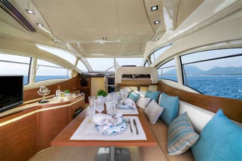 Azimut 42 yacht interior