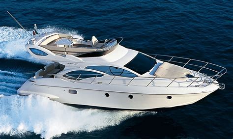 Azimut 43 Fly exterior