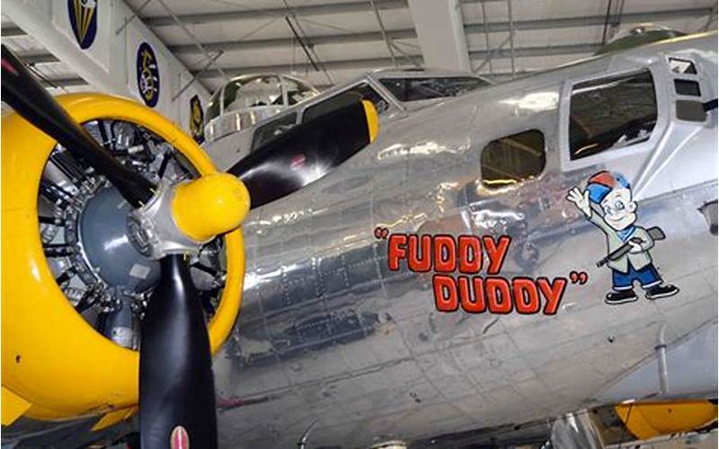 B 17 Fuddy Duddy – The Legendary Bomber Aircraft