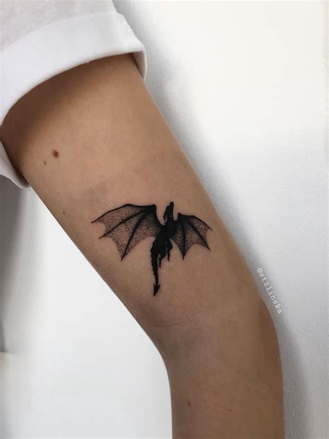 my dragon Tattoo 🐉 𝑖𝑛𝑠𝑡𝑎𝑔𝑟𝑎𝑚 𝑠𝑡𝑖𝑙𝑖𝑛𝑠𝑘𝑎 Small dragon