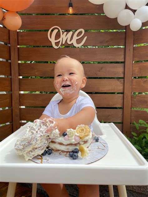 Indulge Your Little One with a Delectable Smash Cake - The Ultimate Baby's First Birthday Recipe