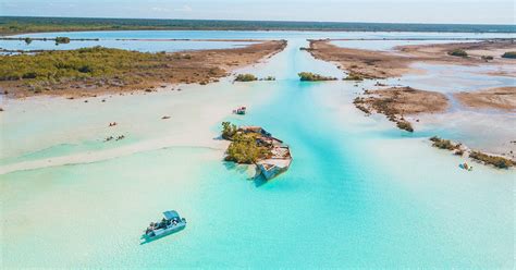 Bacalar Lagoon Boat
