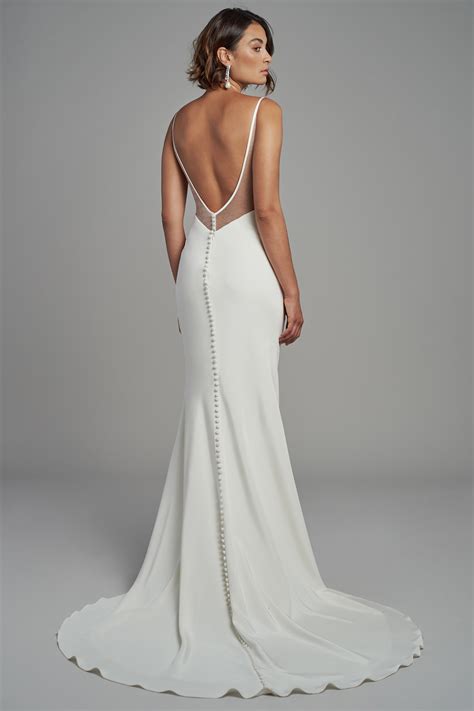 Bare it All with Stunning Backless Wedding Dresses | Your Ultimate Guide