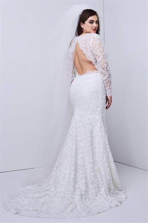 Backless Wedding Dresses Plus Size