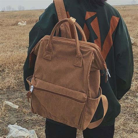 Backpack Aesthetic Brown: The Perfect Accessory For The Fashion Forward Traveler