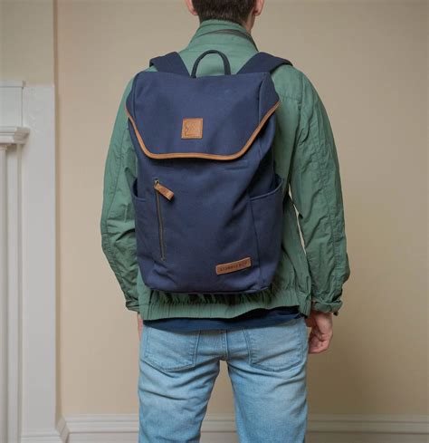 Backpack Aesthetic Men: A Trendy And Convenient Way To Carry Your Essentials