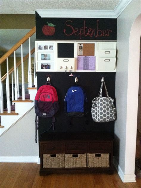 How To Organize Your Backpack With Front Door Access