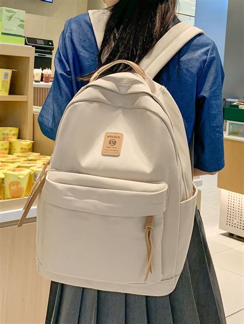 Backpack Outfit Beige: The Latest Trend In 2023