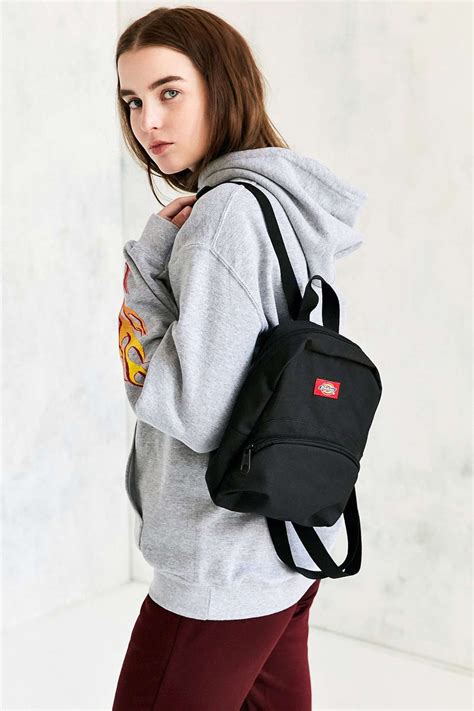 Backpack Outfit Teen: Tips And Ideas For 2023